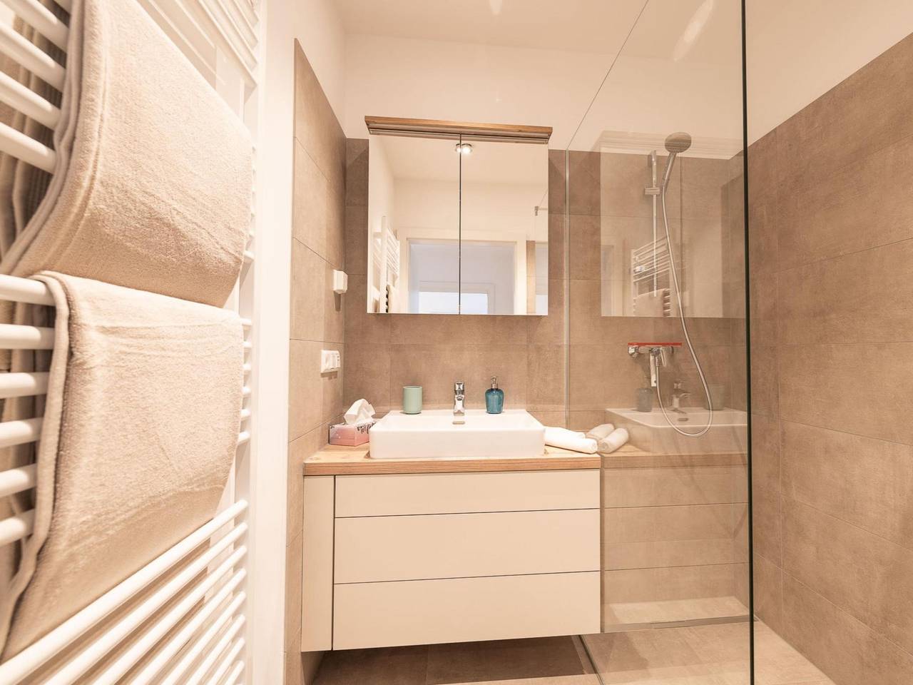 Ganze Wohnung, Hochwertig ausgestattetes Apartment mit Terrasse in Mauterndorf, Bundesland Salzburg