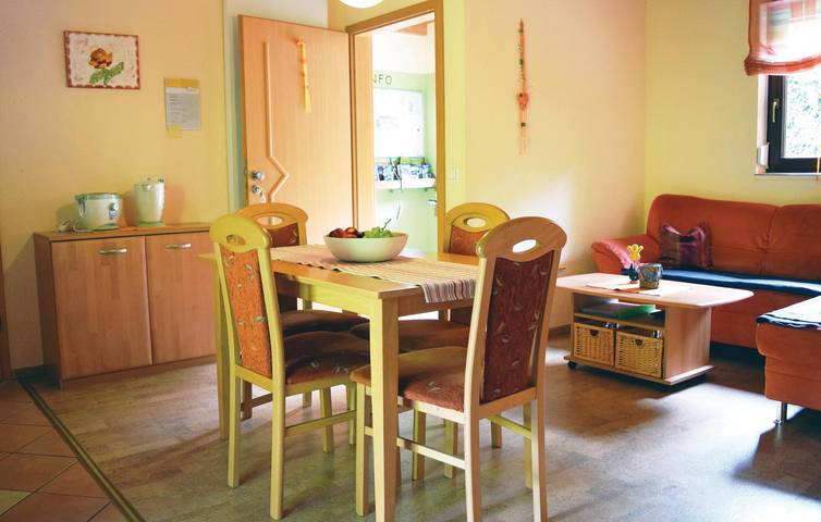 Ferienwohnung für 5 Personen, mit Terrasse und Garten sowie Sauna in Bad Peterstal-Griesbach - 3
