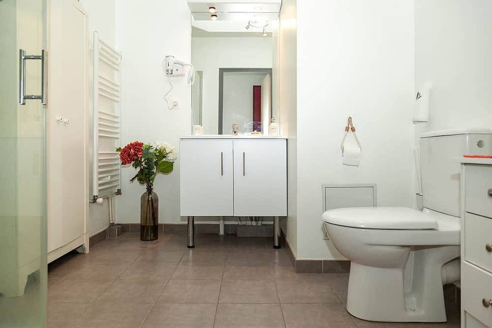 Apartamento entero, Paris Orly Petit Cocon sur Ablon à 15 Minutes de Paris in Ablon-sur-Seine, Valle del Marne
