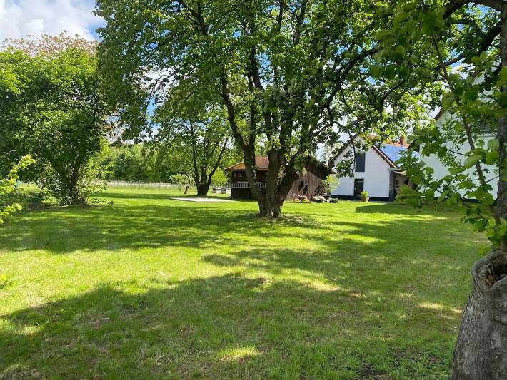 Ganze Wohnung, Ferienwohnung in Böhme – Eg mit privater Terrasse, Garten und Wlan in Böhme, Aller-Leine-Tal