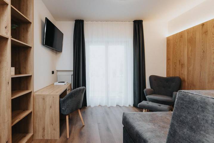 Hôtel pour 2 personnes, avec sauna et jardin ainsi que piscine et jacuzzi à Chiusa - 4