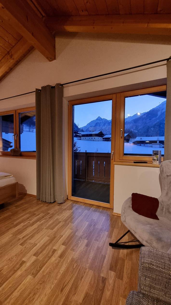 Ganze Ferienwohnung, Appartement mit Wohn-/Schlafraum in Hohe Tauern, Kaprun