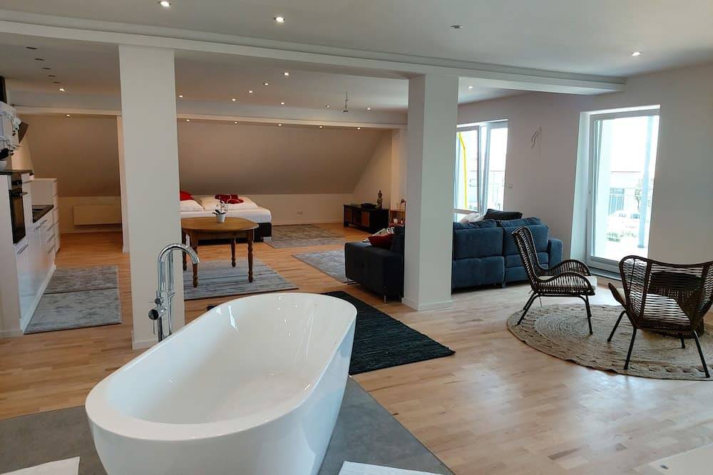Ganze Wohnung, Loft Island 120 m² Apartment im Allgäu in Winterstetten, Leutkirch im Allgäu