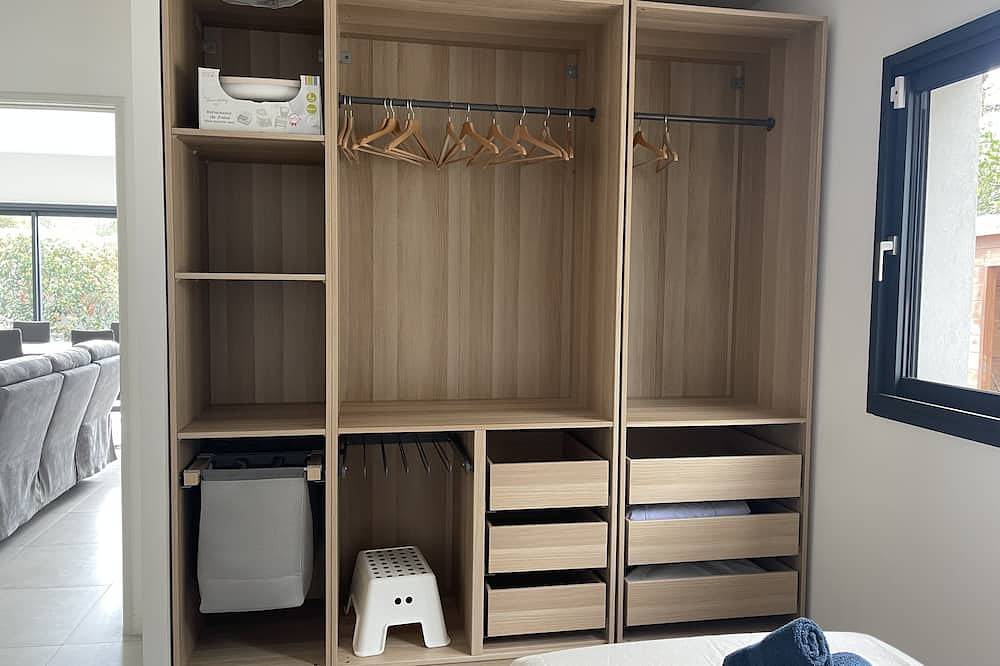 Neue Villa mit privatem beheiztem Pool in Cala Rossa, Lecci