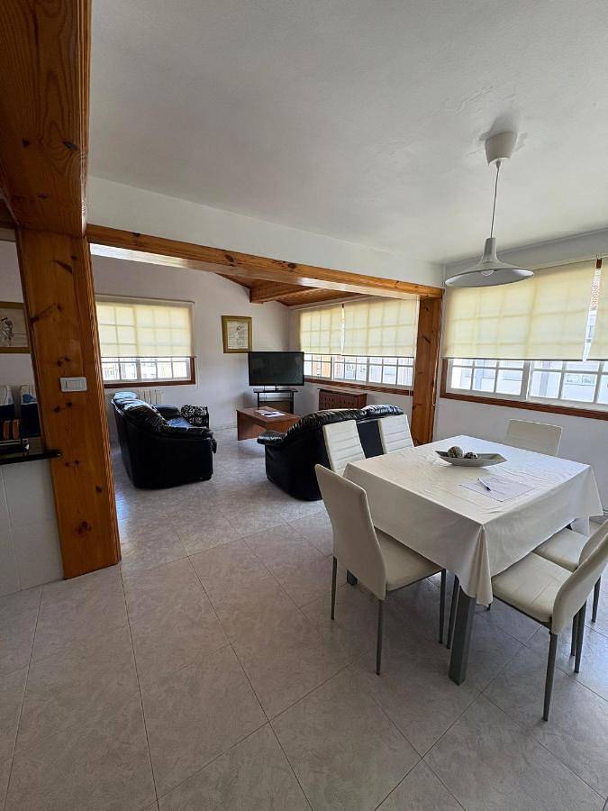 Apartamento de vacaciones para 5 personas, con vistas y terraza, Se admiten mascotas - 1