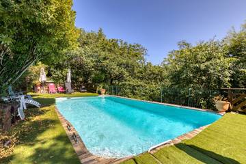 Location De Vacances pour 6 Personnes dans Saint-Privat, Région de Lodève, Photo 1