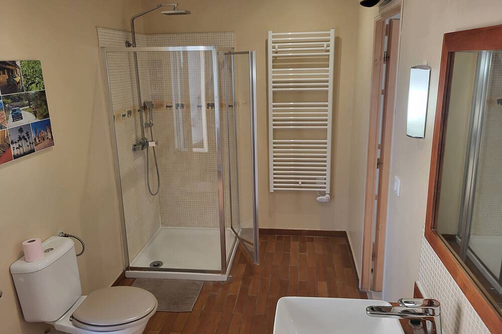 Village house opposite the port and 50 m. from the beach. in Saint-Chamas, Istres region