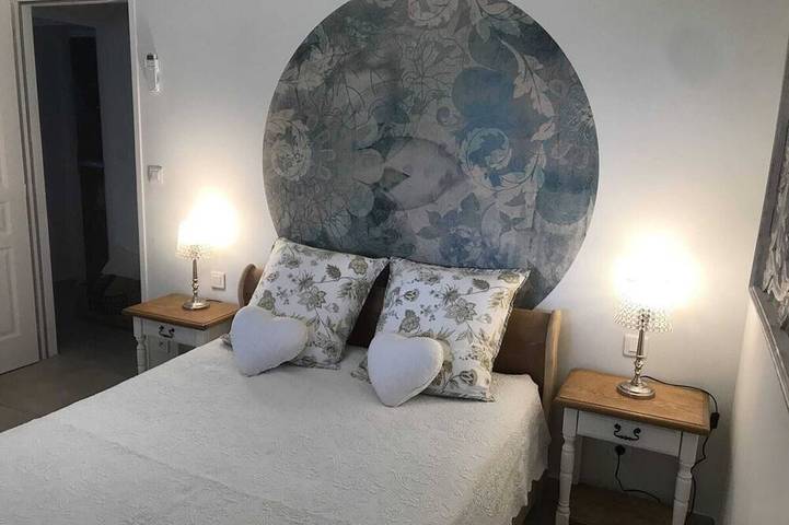 Gîte pour 6 personnes, avec jacuzzi et piscine à Manso (homonymie) - 2