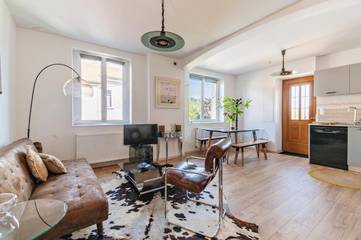 Gîte pour 4 personnes, avec terrasse à Condrieu