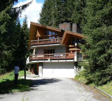 Ferienhaus für 9 Personen, mit Garten, mit Haustier in Davos