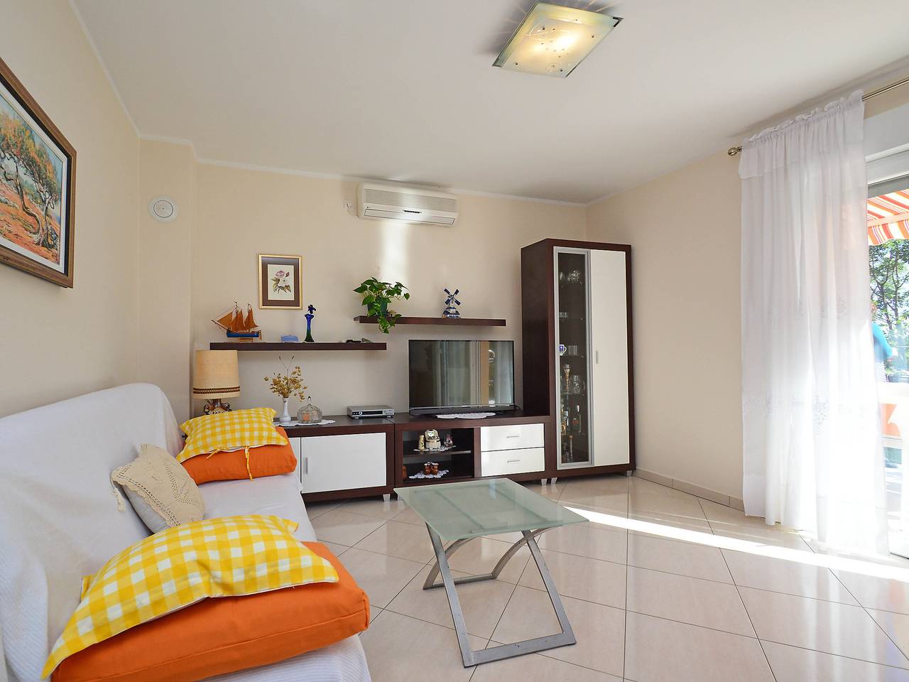 Lory in Marčana, Zuidkust Istrië