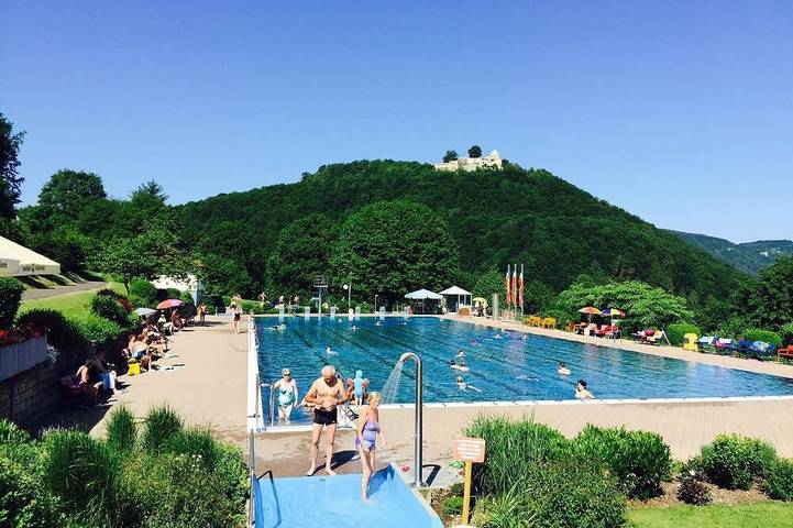 Ferienwohnung für 2 Personen, mit Balkon in Bad Urach - 4