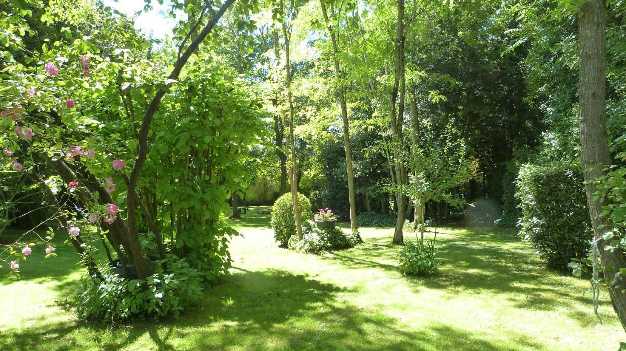 Double Room with Pool View in La Rochelle, Région de La Rochelle