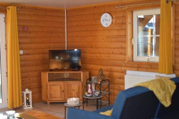 Gîte pour 3 personnes, avec vue et jardin dans Tillet - 3