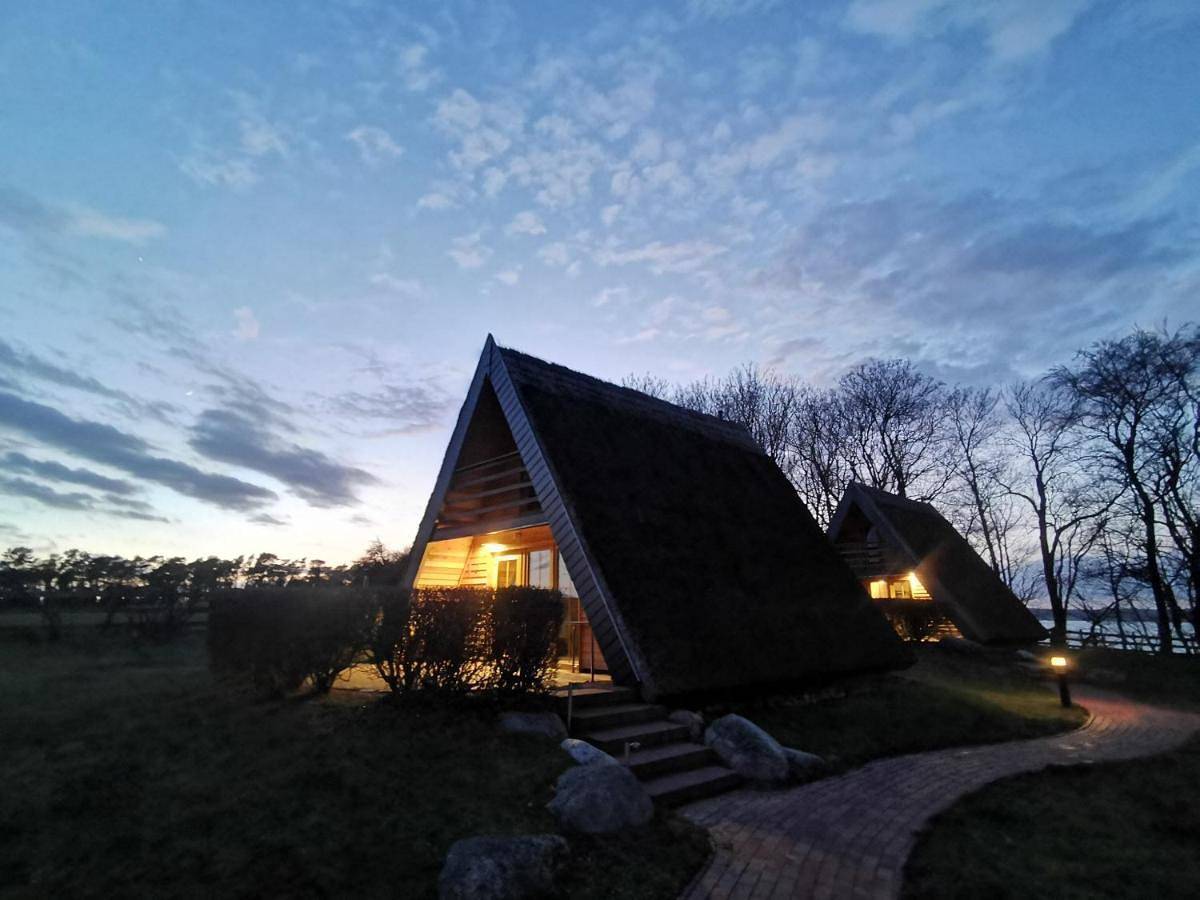 Reetdach Ferienhäuser in Alt Reddevitz, Mönchgut