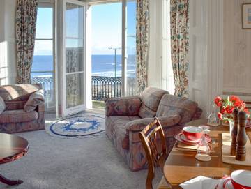 Holiday Rental for 4 People in Saltburn by the Sea, Redcar and Cleveland, Photo 4