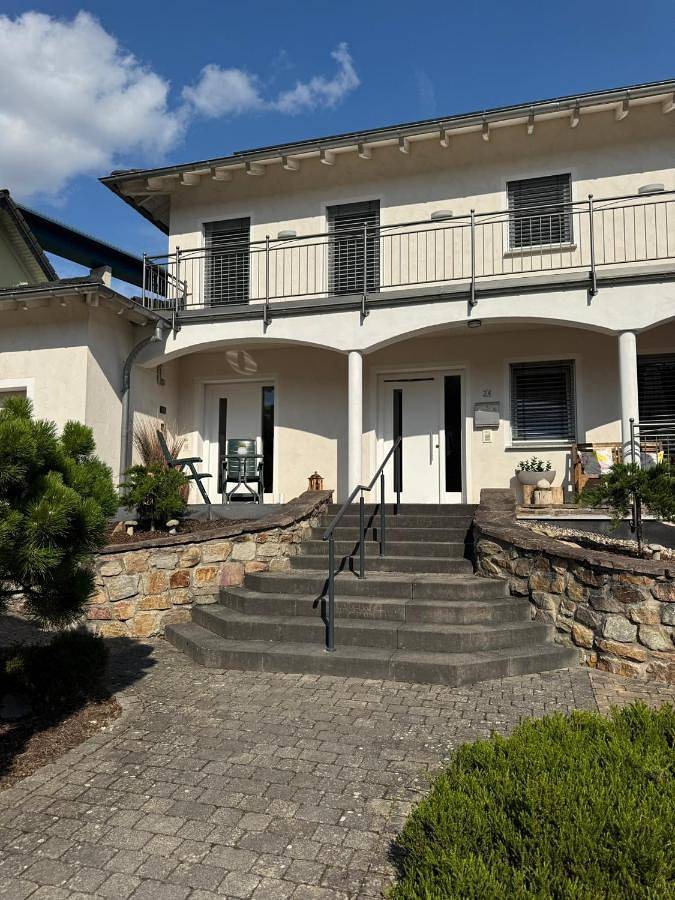 Ferienwohnung für 2 Personen, mit Terrasse in Zeltingen-Rachtig