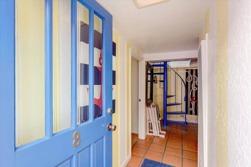 Capitola Beach - Buntes historisches \"venezianisches Gericht # 8\" !! in Capitola, Santa Cruz County