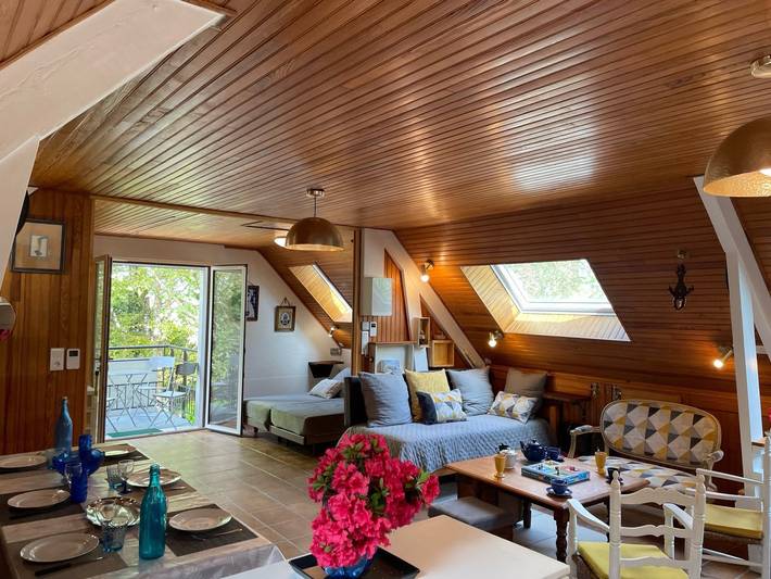 Gîte pour 4 personnes, avec Balcon ainsi que Terrasse et Jardin à Plémet