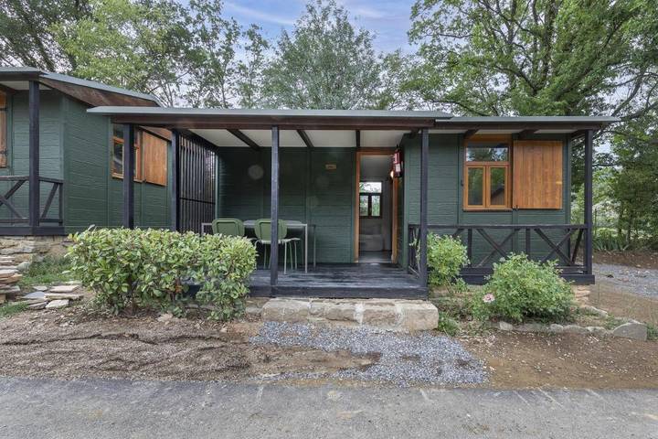 Location de vacances pour 5 personnes, avec piscine et vue ainsi que bassin pour enfant et terrasse, animaux acceptés à Boltaña - 3