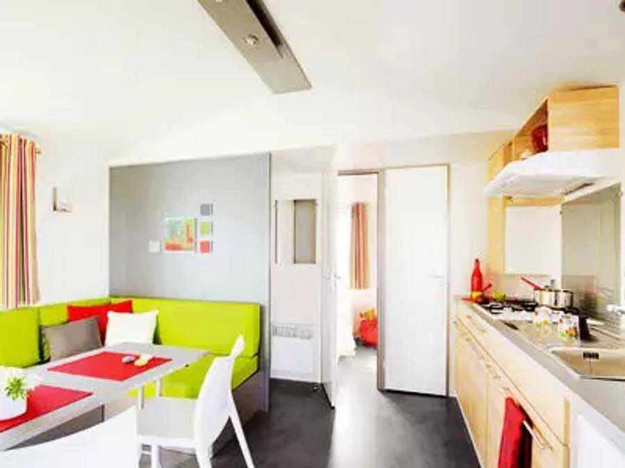 Camping maeva Club Les Préveils - Mobilhome 5 personnes - Mobil Home Eco 3 Pièces 5 Personnes in La Tranche-sur-Mer, Vendée