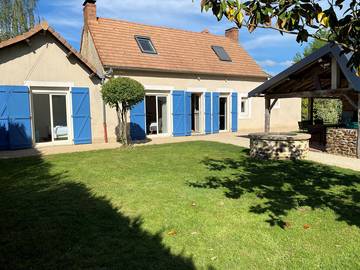 Gîte pour 6 personnes, avec jardin et terrasse à Arnage