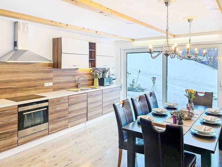 Ferienhaus für 10 Personen, mit Garten in Dalaas