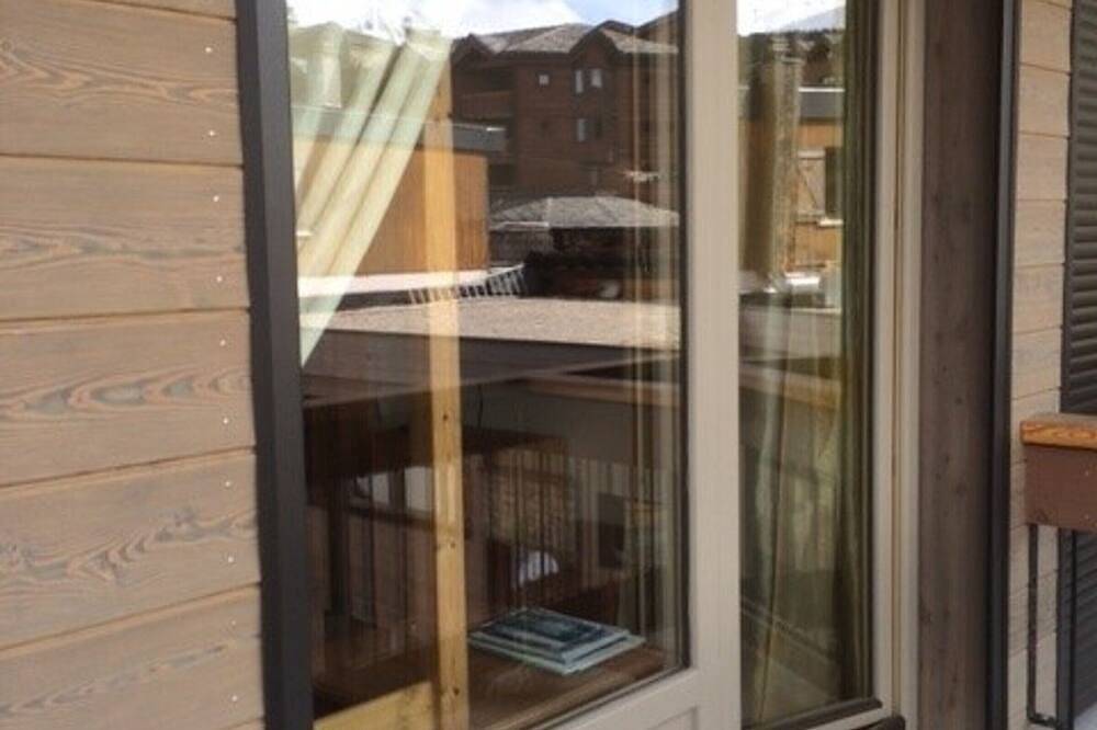 Apartamento entero, Estudio encantador en el corazón de Moriond 1650, ideal para 2 adultos y 1 niño in Courchevel 1650 (Moriond), Saint-Bon-Tarentaise