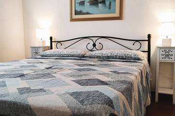 Hütte für 4 Personen, mit Garten und Balkon auf Sardinien