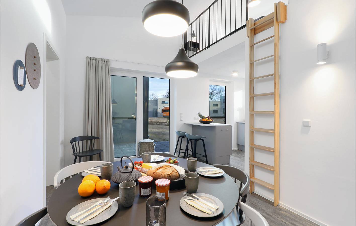 Charmante 2BR Wohnung mit Terrasse & Parkplatz in Marissa Ferienpark, Lembruch