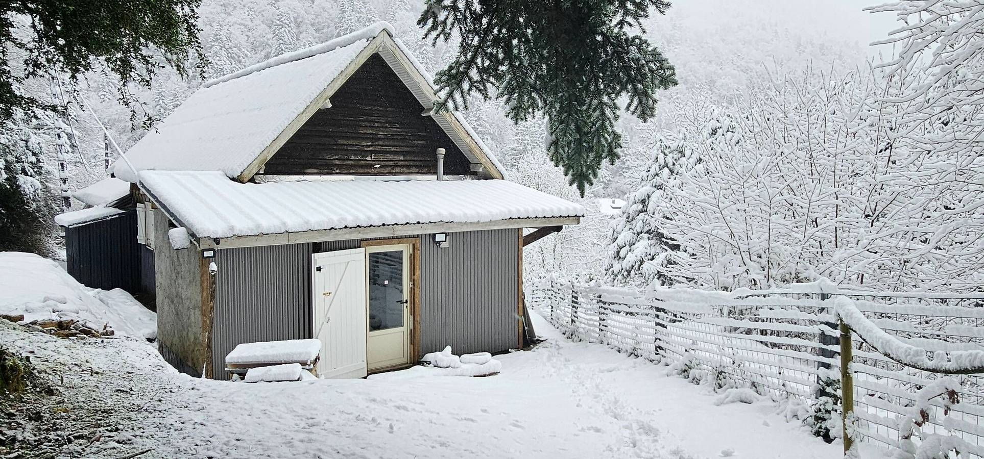 Chalet Ensemble – Mountain Retreat at the Foot of the Pyrenees National Park in Gabas, Laruns