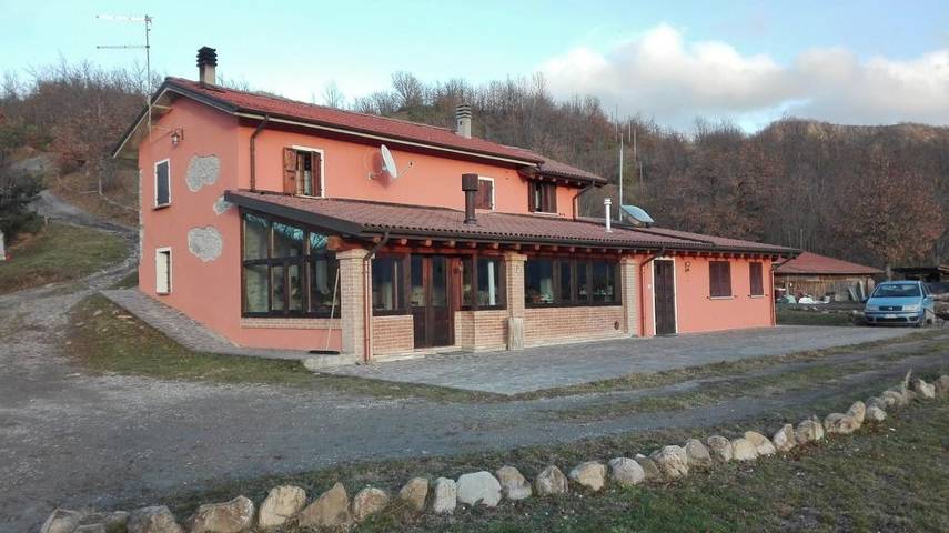 Bed and breakfast per 3 persone, con panorama e giardino, con animali domestici - 1