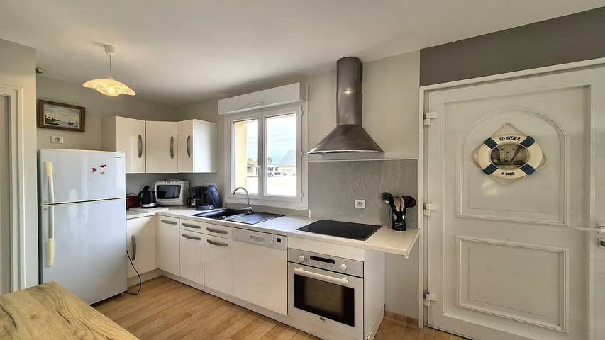 Location de vacances pour 8 personnes, avec jardin à Denneville - 4