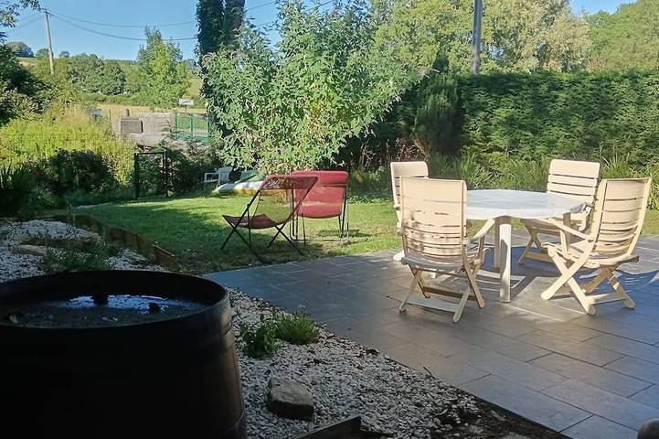 Location de vacances pour 4 personnes, animaux acceptés à Carly