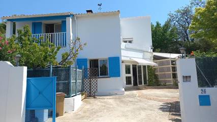 Gîte pour 4 personnes, avec terrasse à Montbazin