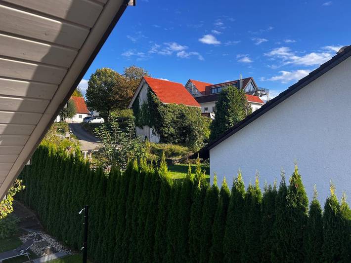 Ferienwohnung für 4 Personen, mit Balkon und Terrasse sowie Garten und Sauna in Wolfegg