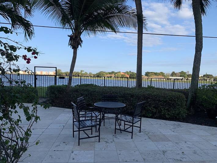 Apartment for 3 people, with balcony and pool in West Palm Beach