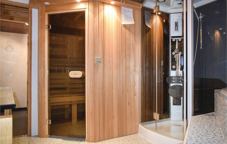 Ferienhaus für 13 Personen, mit Terrasse und Sauna sowie Whirlpool und Garten in Flandern - 2