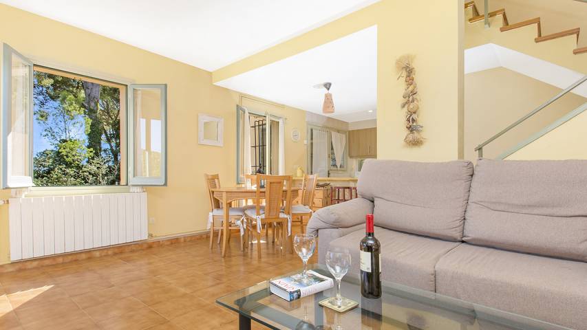 Chalet para 8 personas, con jardín y terraza en Provincia de Gerona - 4