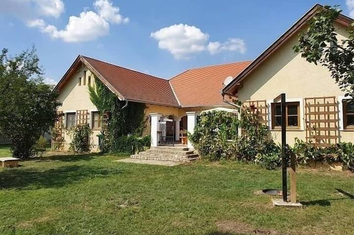 Ferienhaus für 6 Personen, mit Garten und Terrasse, mit Haustier