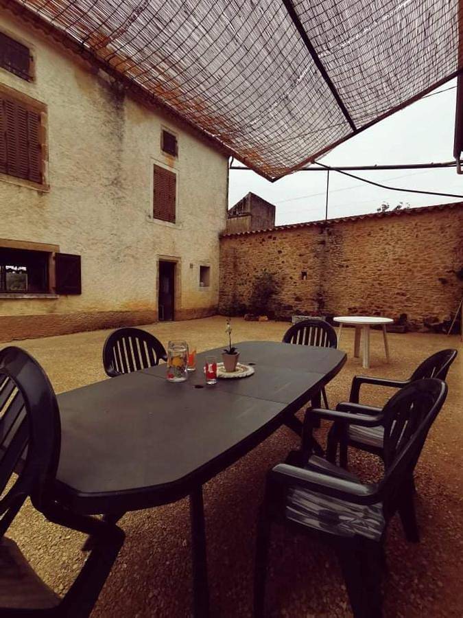 Three-Bedroom House in Frayssinet-le-Gélat, Quercy