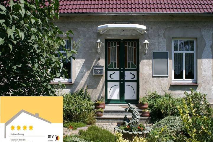 Ferienwohnung für 4 Personen, mit Terrasse und Garten