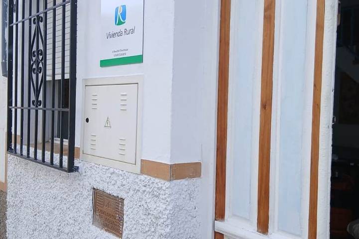 Maison de vacances pour 4 personnes, avec jardin ainsi que jacuzzi et piscine, animaux acceptés - 1