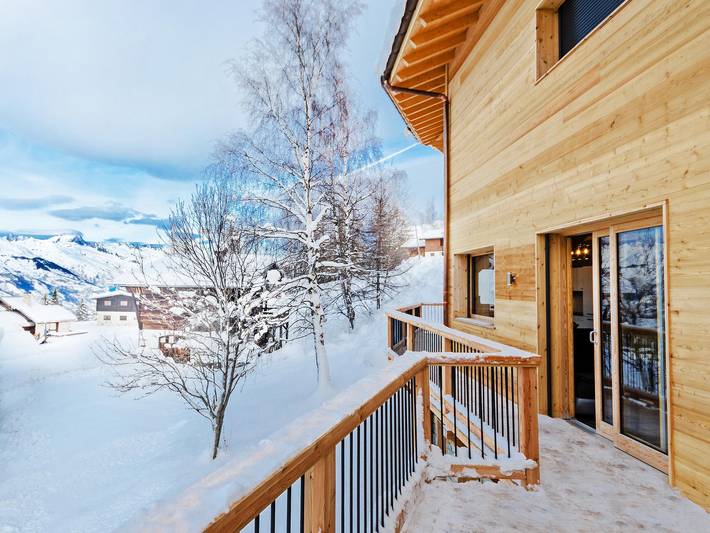 Chalet für 12 Personen, mit Sauna und Whirlpool sowie Balkon - 1