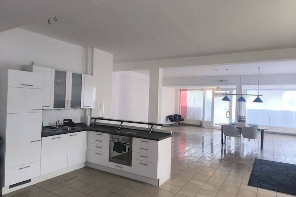 Ganze Wohnung, Helles Loft in kleinem Dorf in Neuhaus im Solling, Holzminden