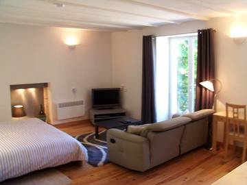 Gîte pour 2 personnes, avec vue à Segonzac