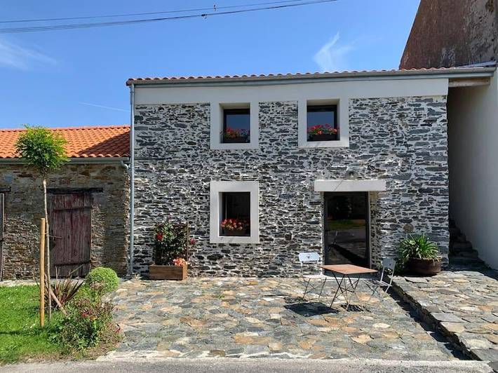 Gîte pour 4 personnes, avec terrasse à Frossay