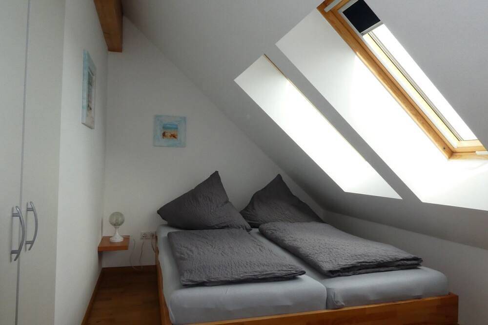 Apartamento entero, Attic apartment - Ferienwohnungen Werner in Schondorf am Ammersee, Lago Ammer
