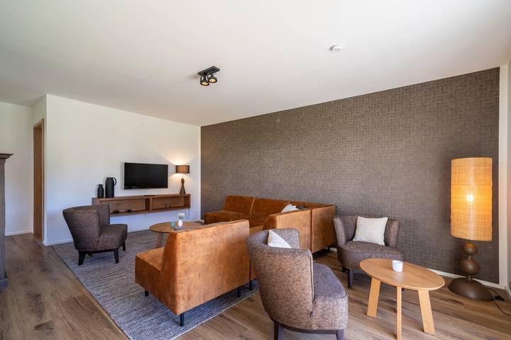 Bungalow für 10 Personen, mit Balkon/Terrasse und Terrasse
