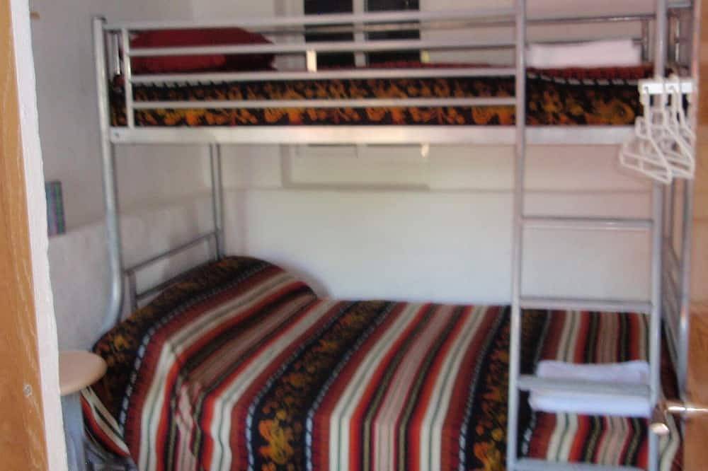 Apartamento entero, Completamente equipado apartamento de 2 dormitorios costa blanca (más 1 apartamento cama disponible) in Orbeta, Orba